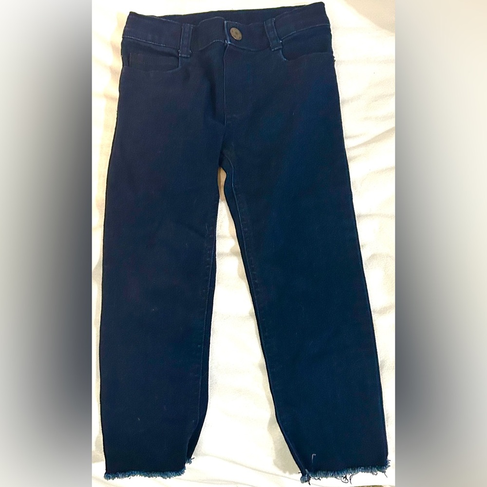5 Pair BUNDLE!! Girls Jeans size 4 Toddler Jumping Beans
Garanimals Lee Baby Gap - Picture 6 of 13
